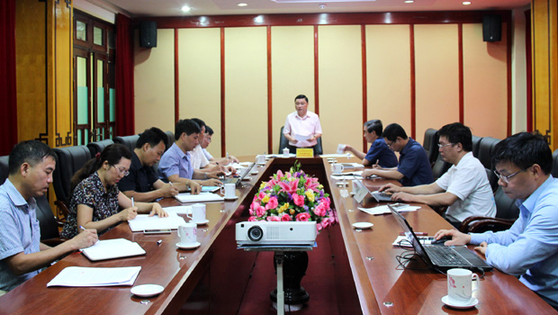 Phó Chủ tịch Thường trực UBND tỉnh Nguyễn Minh Tiến làm việc với Văn phòng điều phối Nông thôn mới tỉnh